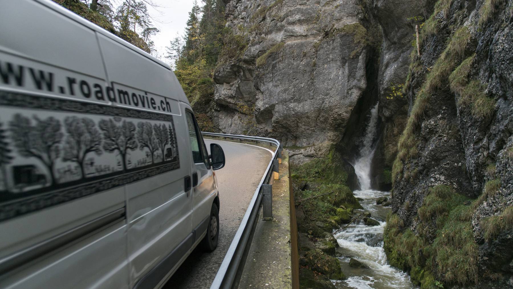 http://www.roadmovie.ch/Pictures/RM_01.jpg