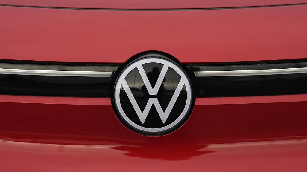VW machte im ersten Quartal etwas weniger Umsatz. (Archivbild)