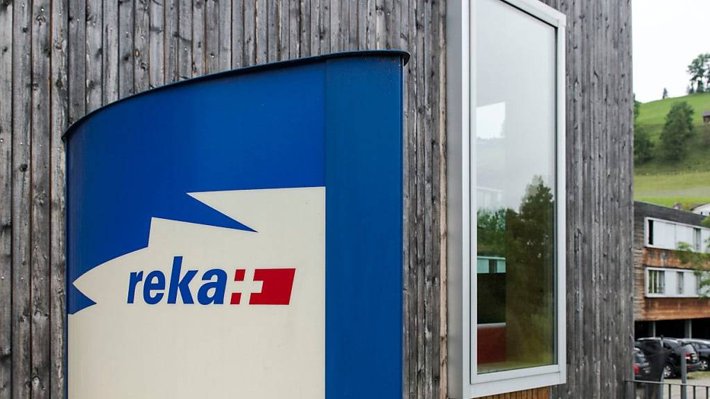Nach fast 60 Jahren im Umlauf gibt die Reka ab 2026 keine gedruckten Reka-Checks mehr heraus. Stattdessen gibt es eine digitale Bezahlkarte. (Archivbild)