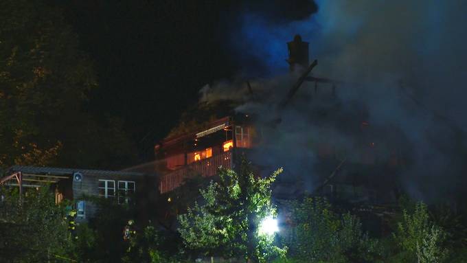 Bauernhaus in Kaufdorf brannte wohl wegen undichtem Schornstein