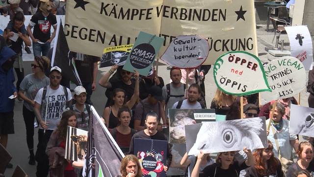 Tier im Fokus: Demonstration in Bern