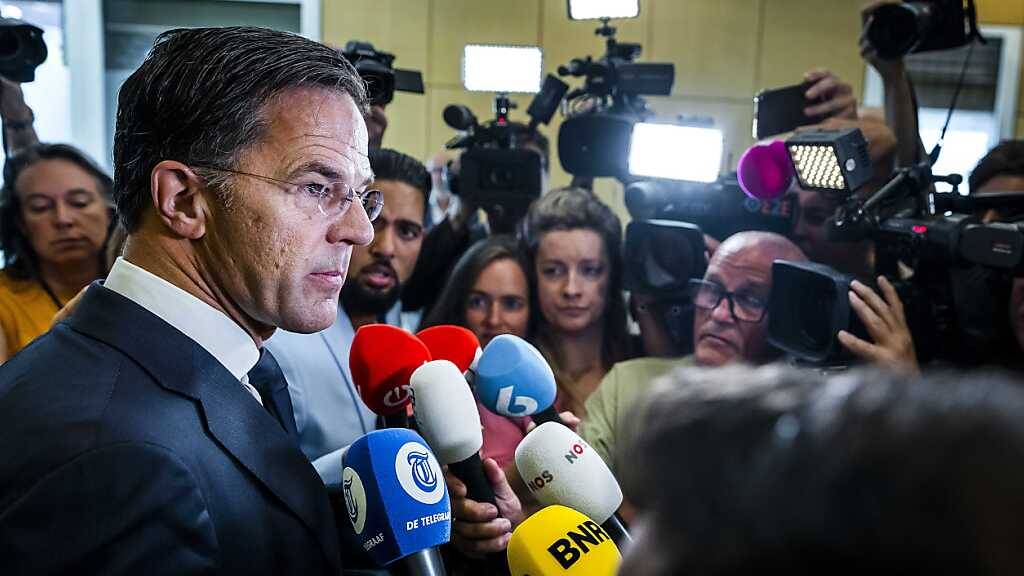 Ministerpräsident Mark Rutte zieht sich aus der Politik zurück. Foto: Remko De Waal/ANP/dpa