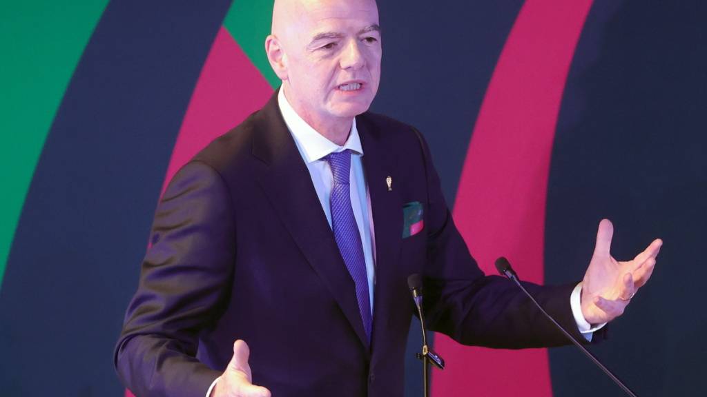 FIFA-Präsident Gianni Infantino pocht auf eine WM-Teilnahme des Irans