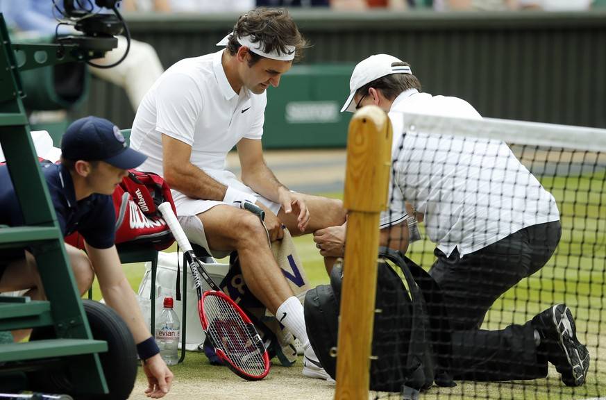 Nach dem Wimbledon-Turnier 2016 bricht Roger Federer seine Saison ab, um seinem Knie Zeit zur Heilung zu geben.