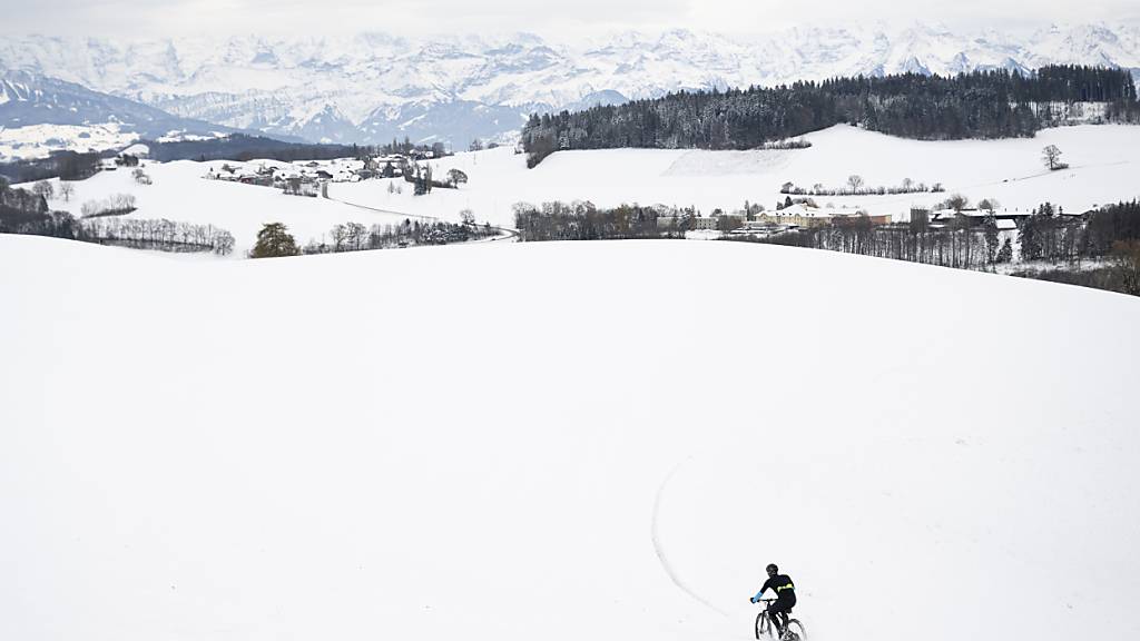 Trotz des kurzen Wintereinbruchs lagen die Temperaturen im November über dem Durchschnitt der vergangenen dreissig Jahre. (Archivbild)