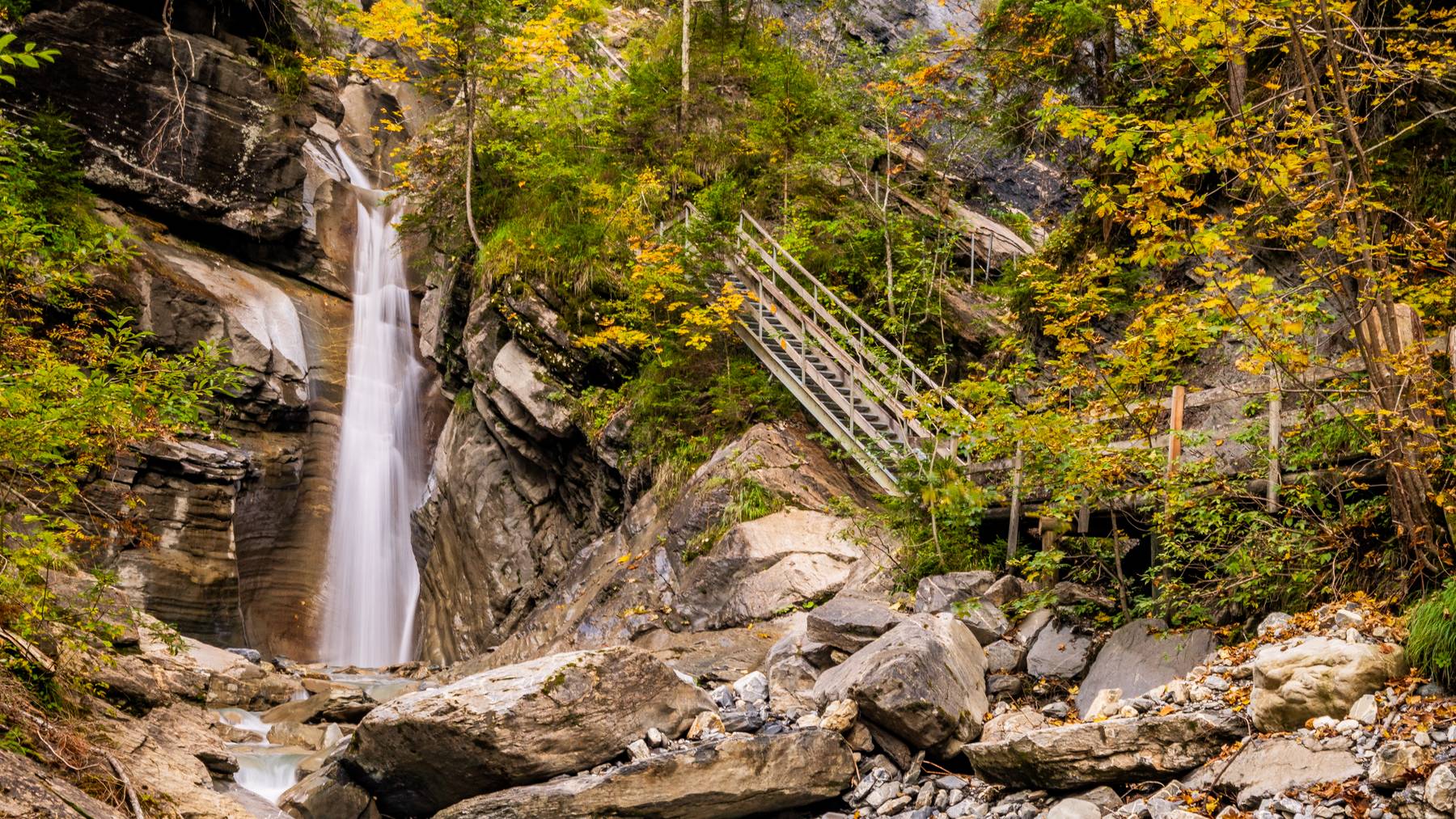 Wallbachschlucht im Herbst.