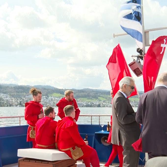 So tuckerten die Schwyzer Sechseläuten-Gäste über den Zürichsee