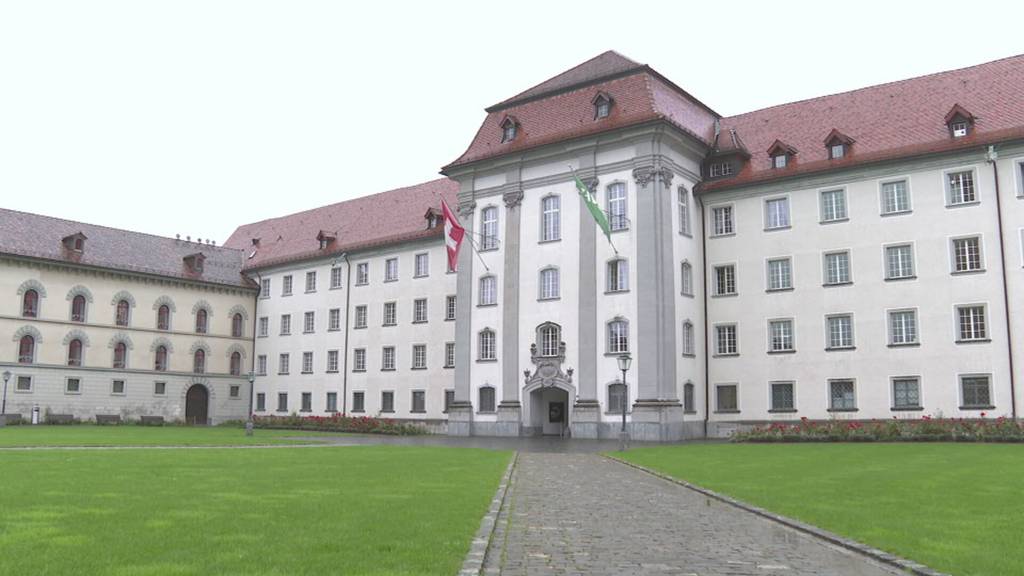 87 Massnahmen im Kanton: St.Galler Parteien unzufrieden mit Sparpaket