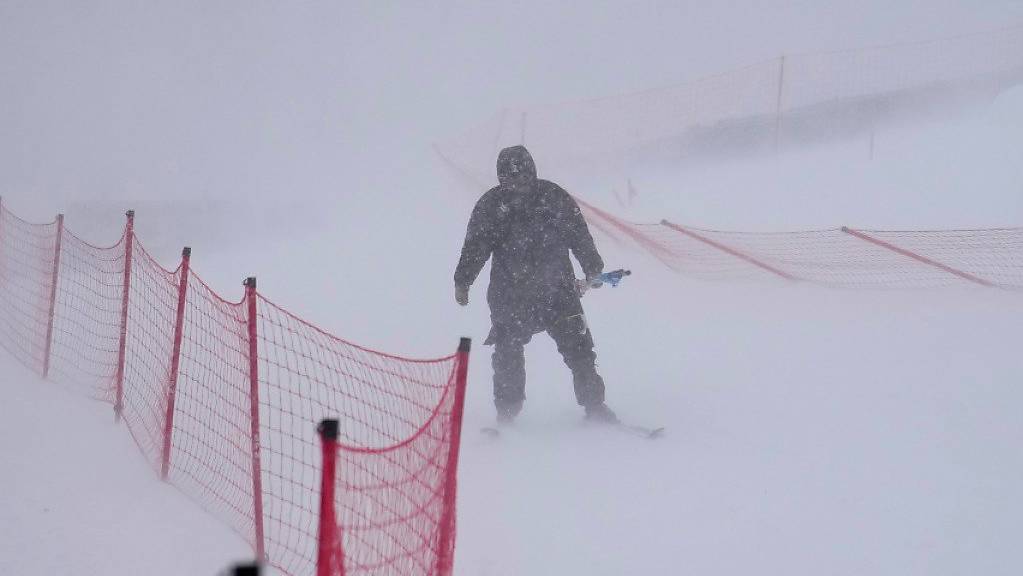 Zu viel Schnee: Der erste Super-G der Frauen im Val di Fassa vom Samstag musste abgesagt werden