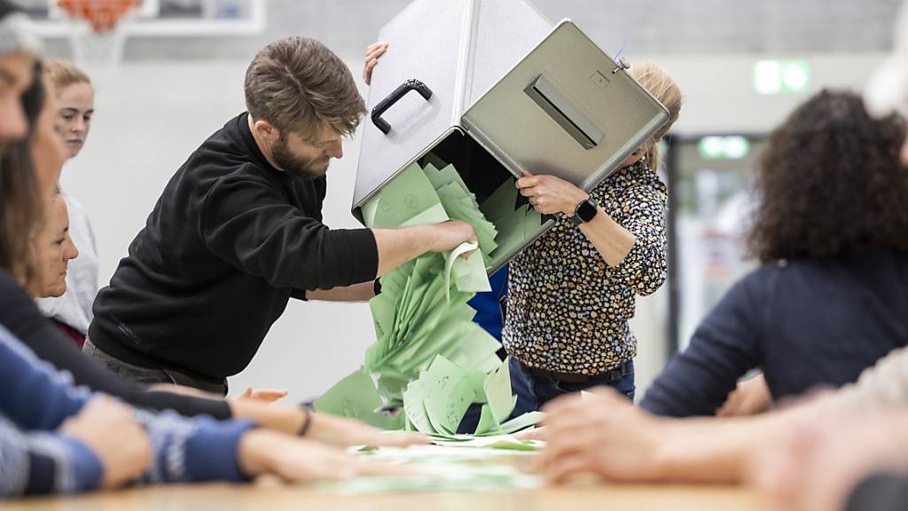 Die Wahlbeteiligung bei den Nationalratswahlen vom Sonntag lag schweizweit bei 46,6 Prozent - 1,5 Prozent höher als 2019 (45,1 Prozent). (Symbolbild)