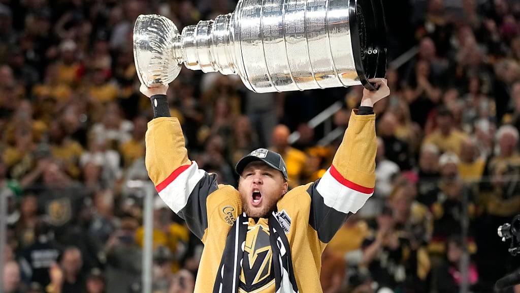 Die nächsten zwei Monate stehen in Nordamerika im Zeichen der NHL-Playoffs. Vor einem Jahr gewannen die Vegas Golden Knights (auf dem Bild William Karlsson) den Stanley Cup