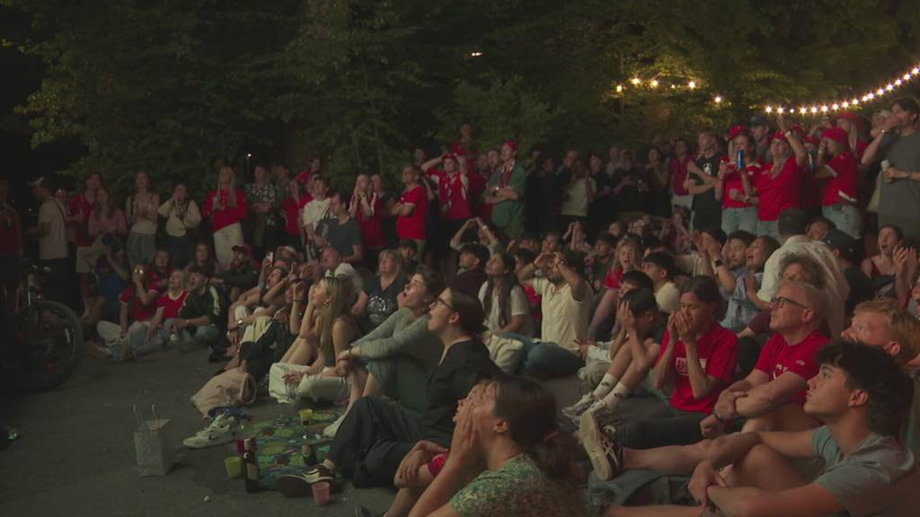Enttäuschte Fans nach 1:1 gegen Katar
