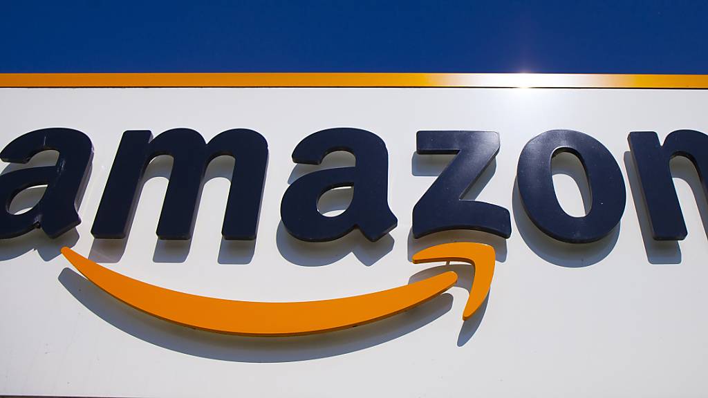 Der US-Konzern Amazon streicht 8000 Stellen mehr als angekündigt. (Archivbild)