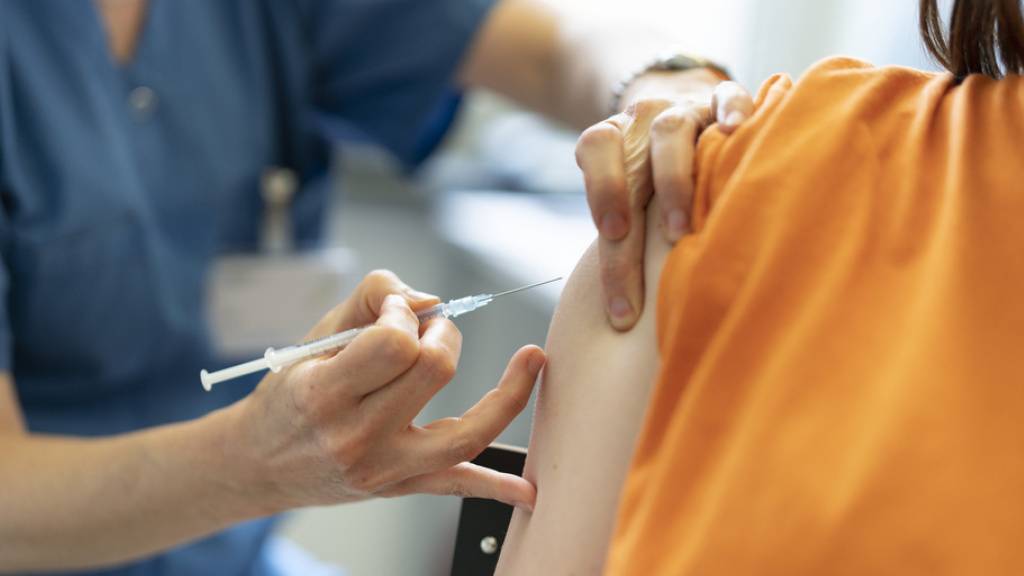 Krank trotz Impfung: «Impfdurchbruch» ist das Deutschschweizer Wort des Jahres 2021.
