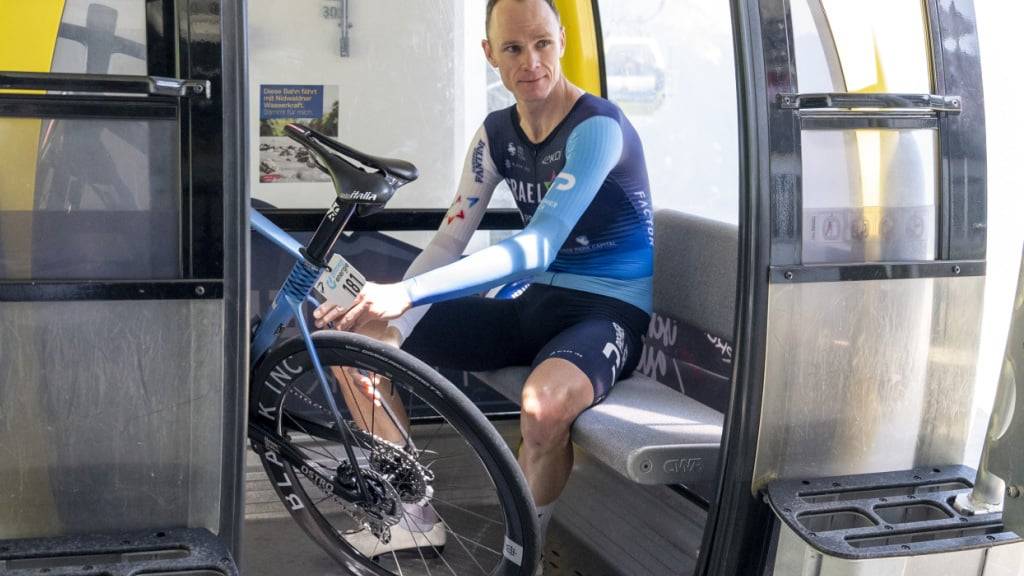 Chris Froome verletzt sich bei seinem Trainingssturz ernsthafter als vorerst angenommen