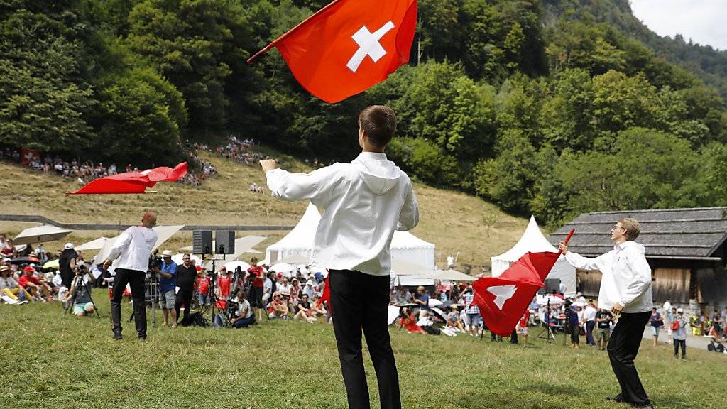 Folklore, Lampions, Feuerwerk und Reden von Bundesrätinnen und Bundesräten gehören zur Bundesfeier. (Archivbild)