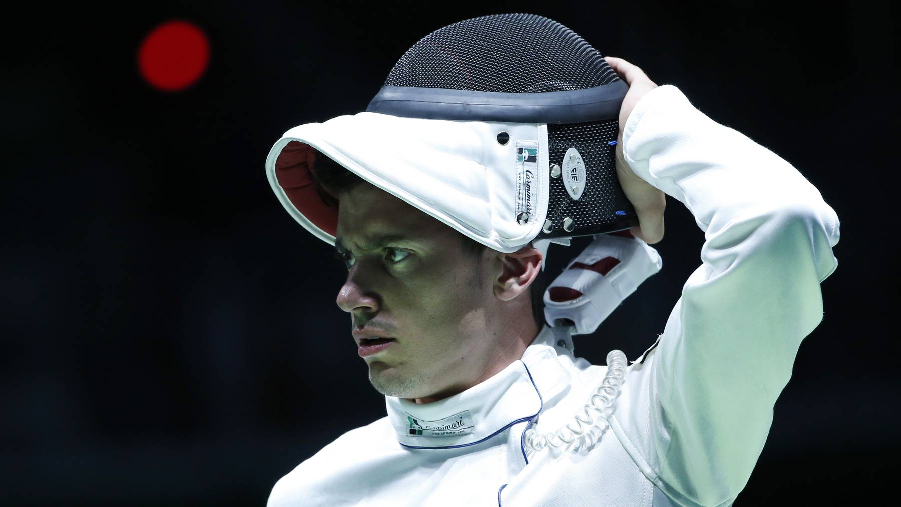 Fabian Kauter führte die Fechtweltrangliste an und nahm an den Olympischen Spielen teil. 2016 trat er vom Profisport zurück.