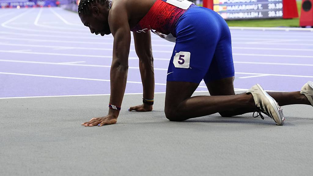 Kraftlos zu Bronze: Noah Lyles verpasst über 200 m das Double, sichert sich hinter Letsile Tebogo und Kenneth Bednarek Bronze - obwohl er an Corona erkrankt ist