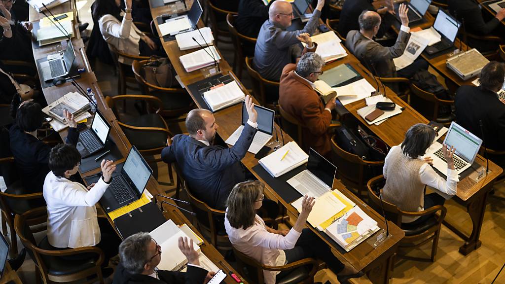 St.Galler Kantonsrat bewilligt Nachtragskredit für Steuer-IT