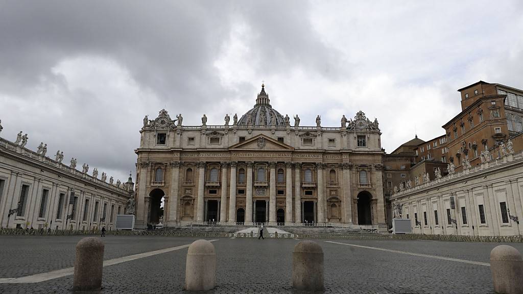 Vatikan untersucht Vorwürfe gegen Vertrauten von Johannes Paul II.