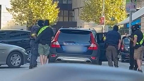 Polizeieinsatz vor der UBS-Filiale – mehrere Personen festgenommen