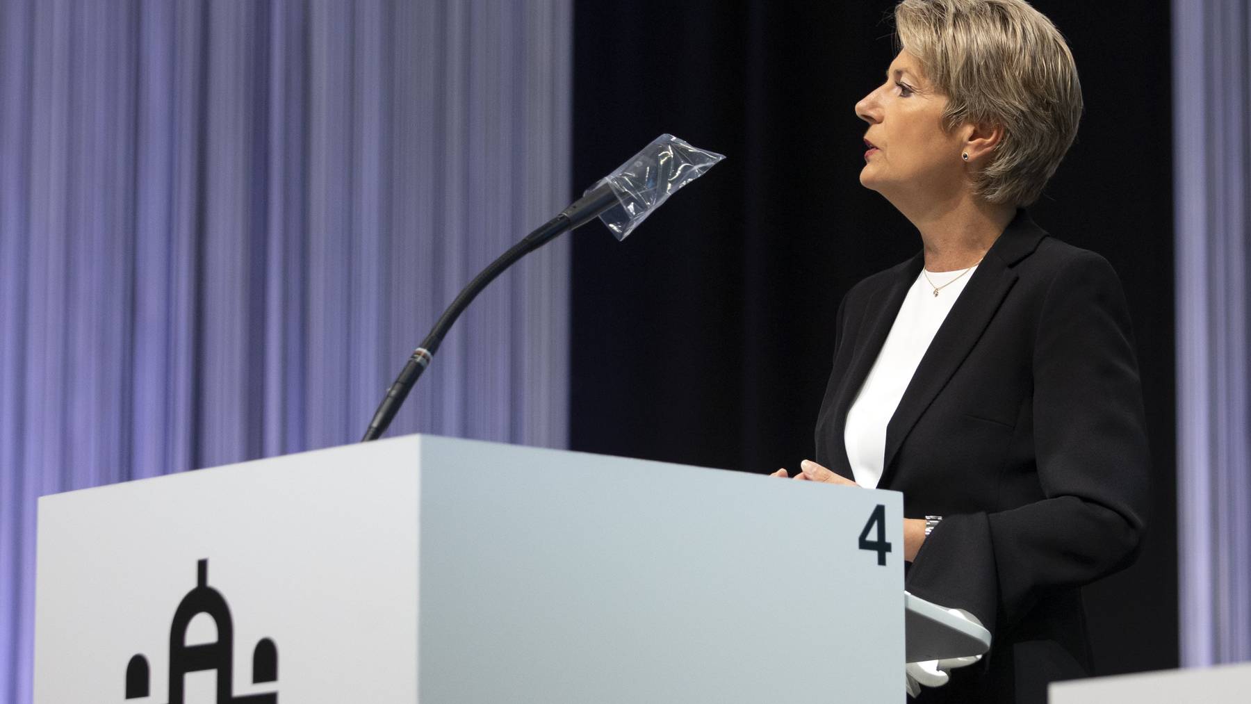 Bundesrätin Karin Keller-Sutter sprach am Mittwoch im Nationalrat zu den Grenzöffnungen.