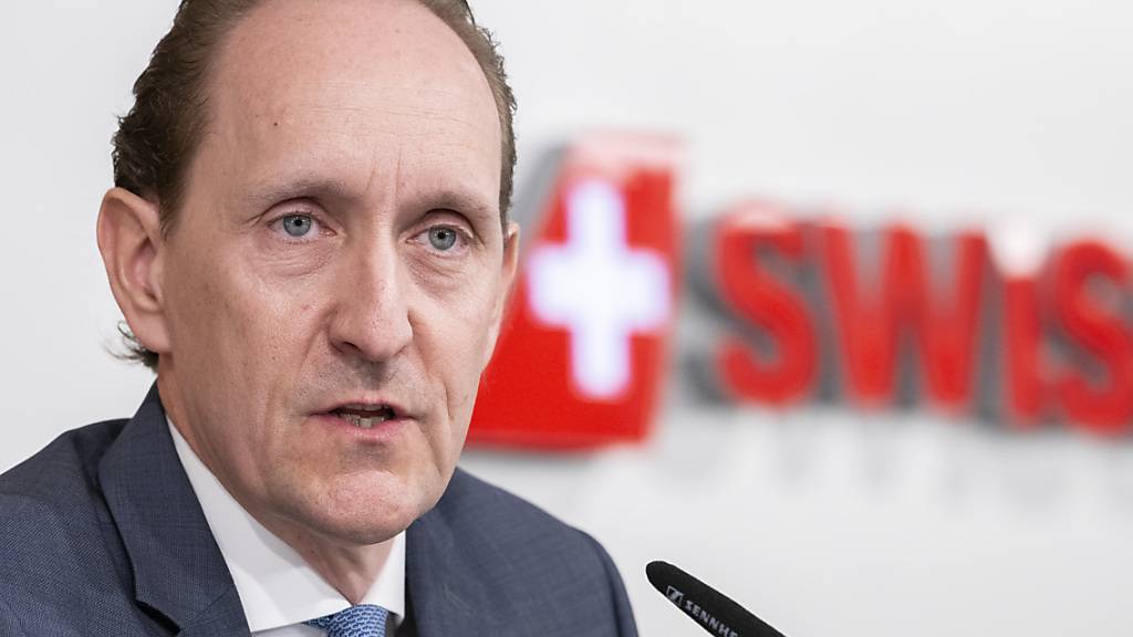 Swiss-Chef Dieter Vranckx prognostiziert steigenden Flugpreise in der Zukunft: «Mittel- und langfristig gehe ich davon aus, dass die Preise steigen werden.» Das sei nötig für die Investitionen in umweltfreundlichere Technologien. (Archivbild)