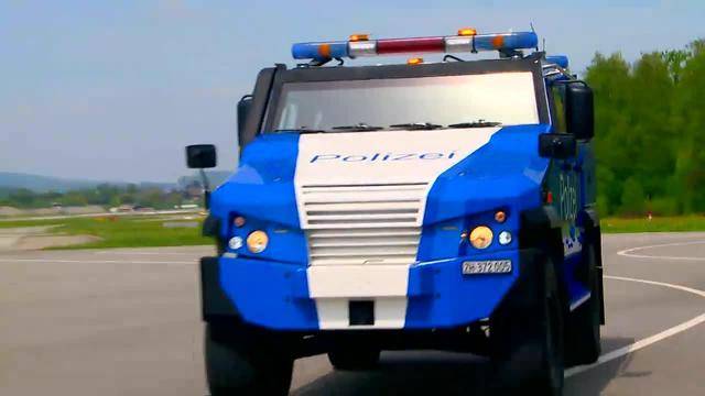 Trailer Kommando Flughafen