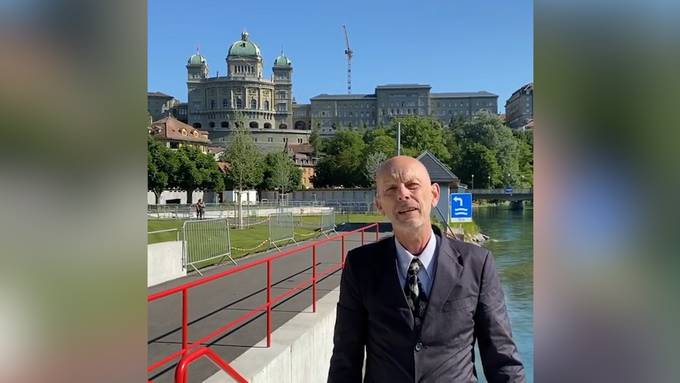 Mister Corona wird SLRG-Botschafter