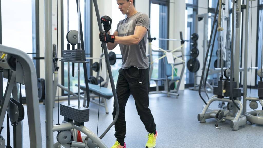 In der Schweiz wächst die Fitnessbranche. Die Zahl der Fitnesscenter ist im vergangenen Jahr auf einen Rekordstand geklettert.(Symbolbild)