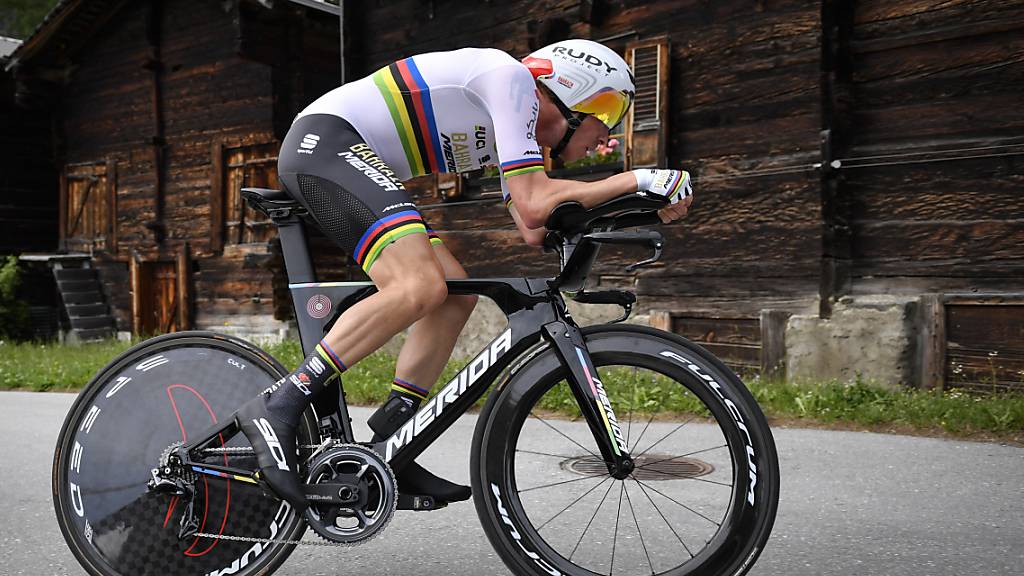 Rohan Dennis beim Zeitfahren in Goms an der diesjährigen Tour de Suisse