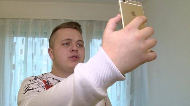 Junger Schweizer feiert Erfolg als Internet-Star