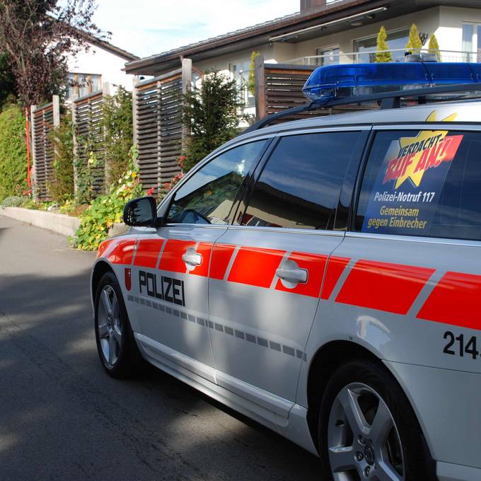 SZ: Logistikchef der Kantonspolizei verhaftet