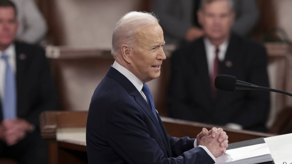 Joe Biden, Präsident der USA, spricht zu Abgeordneten bei seiner Rede zur Lage der Nation im Kapitol.