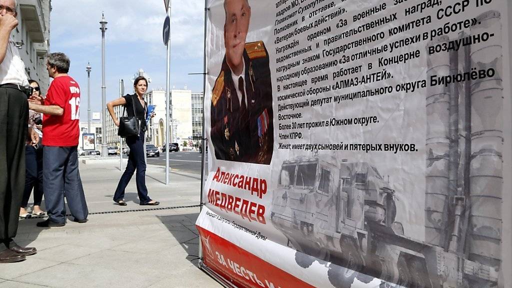 Wahlplakat in Moskau: Die Zukunft der Meinungsumfragen in Russland ist nach der Einstufung des Lewada-Zentrums als «ausländischer Agent» ungewiss. (Symbolbild)