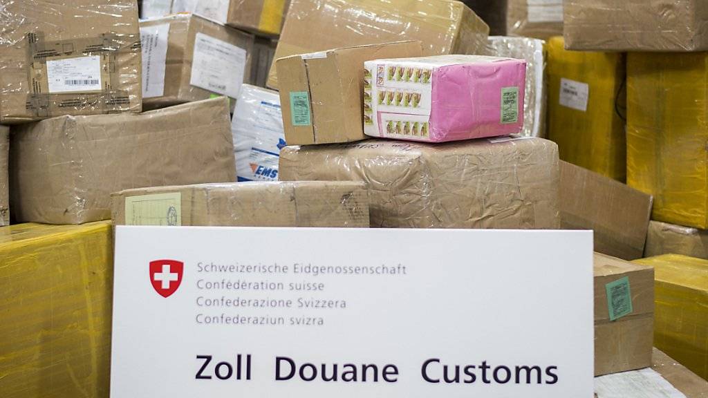 Ein Teil der am Flughafen Zürich im dritten Quartal entdeckten Drogen im Umfang von 1,38 Tonnen wurde im Postverkehr entdeckt. (Archivbild)
