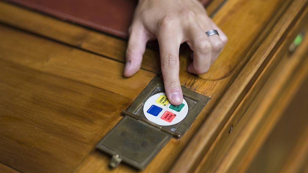 Die vom Parlament abgelehnte Regulierungsbremse hätte die Hürde für Gesetze und völkerrechtliche Verträge erhöht, welche Unternehmen stark belasten. (Symbolbild)