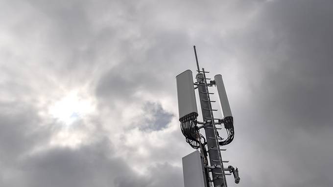 Baugesuche für 5G-Antennen werden wieder bearbeitet