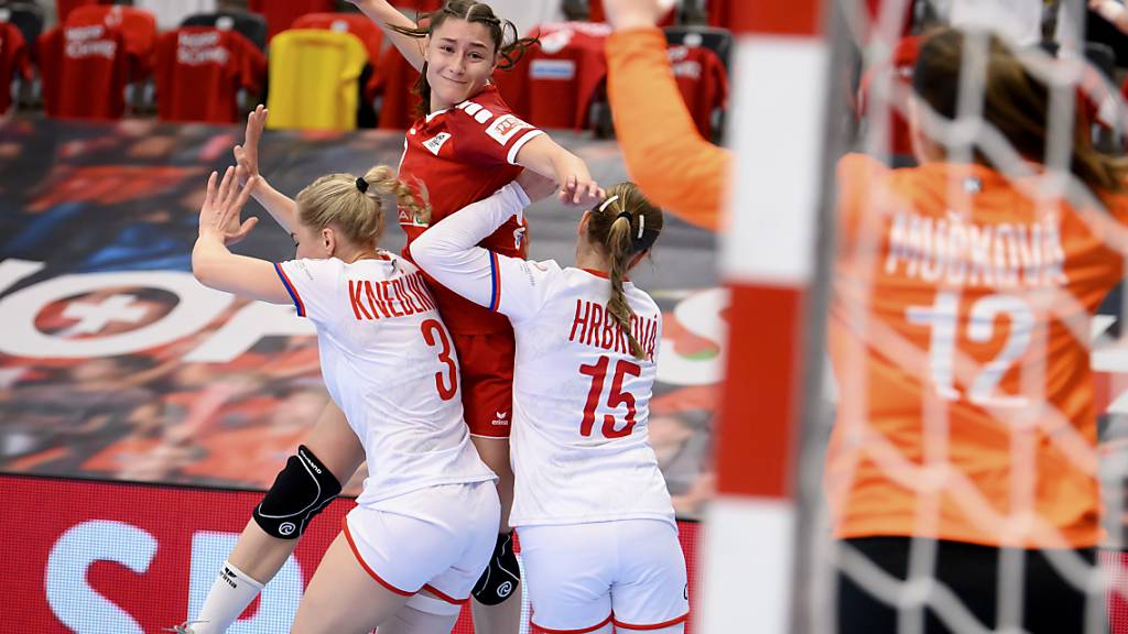 Die Schweizerinnen (Daphne Gautschi) setzten sich im Euro Cup auch im zweiten Aufeinandertreffen mit Österreich durch