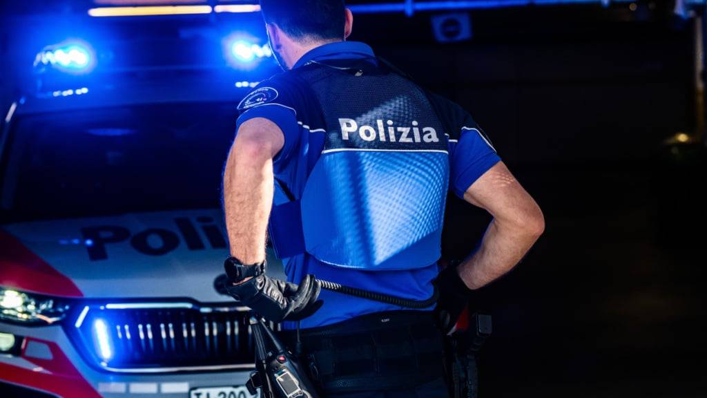 Die Tessiner Kantonspolizei hat nach einem Raubüberfall in Lugano zwei Algerier festgenommen und an Spanien und Belgien ausgeliefert. (Symbolbild)