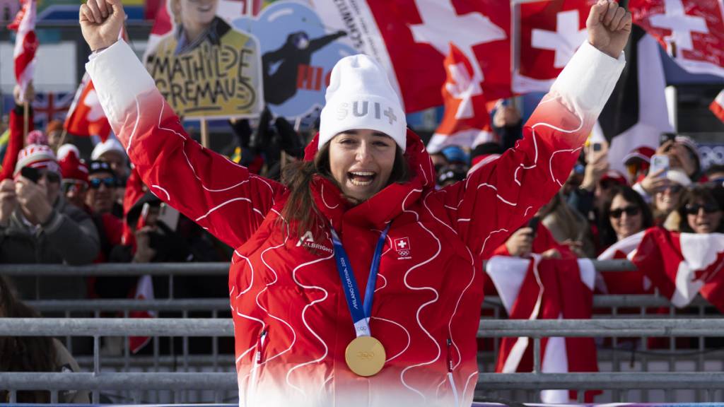 Mathilde Gremaud geniesst es, den Triumph in Anwesenheit von Zuschauern und ihrer Fans feiern zu können