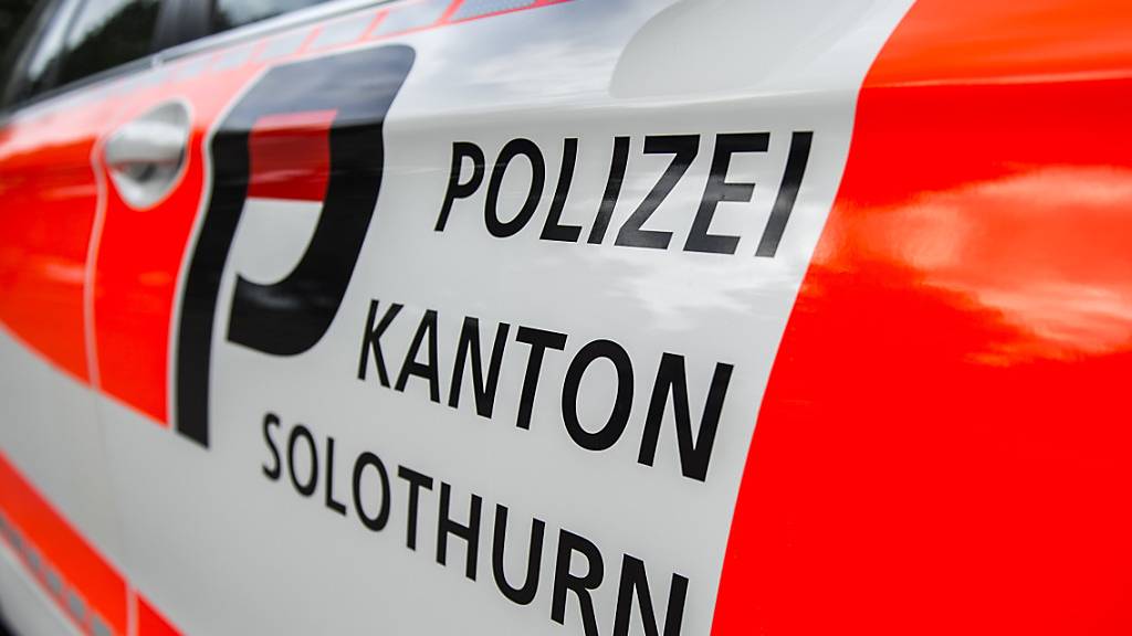Gleis-Schubser hat sich nicht gemeldet: Solothurner Staatsanwaltschaft veröffentlicht Bilder