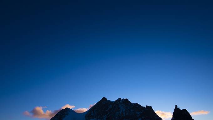 Alpinist stürzt beim Abstieg von der Jungfrau in den Tod