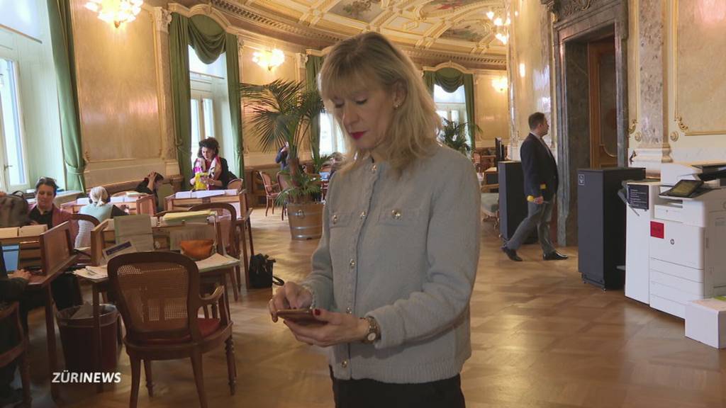 Jede dritte Person in der Politik erhält Hassbotschaften
