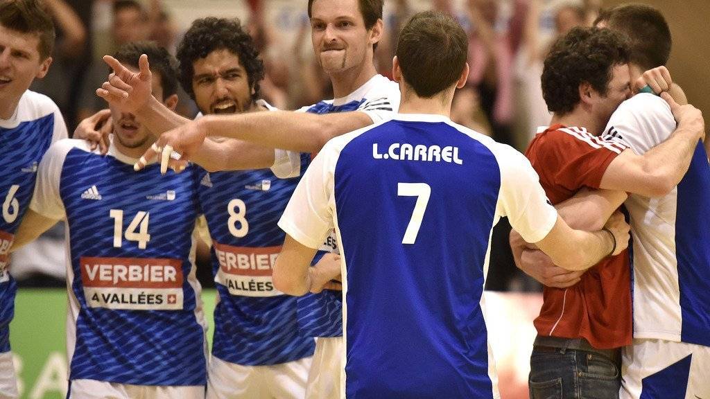 Amriswil gegen Lausanne im Final der Volleyball--Meisterschaft.