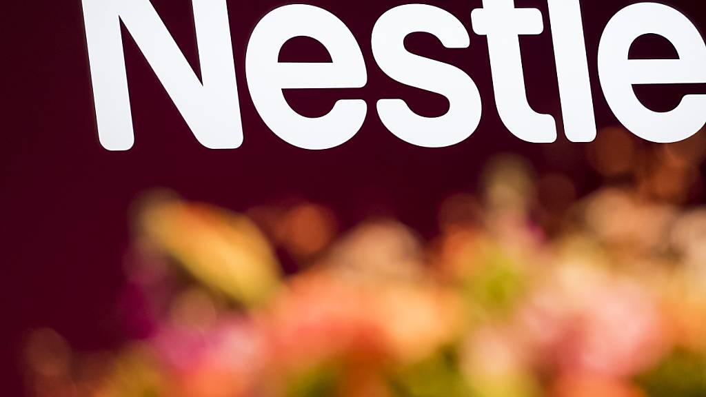 Gegen den Nahrungsmittelkonzern Nestlé wird in Frankreich ermittelt. Dabei geht es um eine Untersuchung zu möglicherweise mit dem Bakterium E.coli kontaminierte Tiefkühlpizzen.(Archivbild)