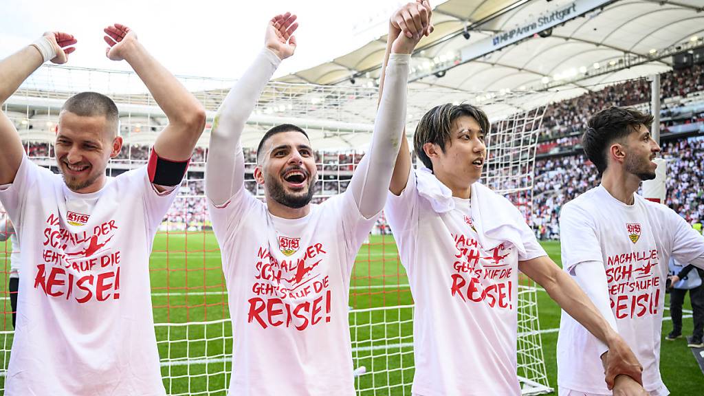 Wichtiger Baustein der überraschend guten Saison des VfB Stuttgart: der japanische Verteidiger Hiroki Ito (2.v.r.)