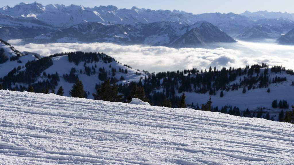 Überwiegend warm und trocken, öfter auch mit Hochnebel: Das war der Winter 2025/26. (Archivbild)