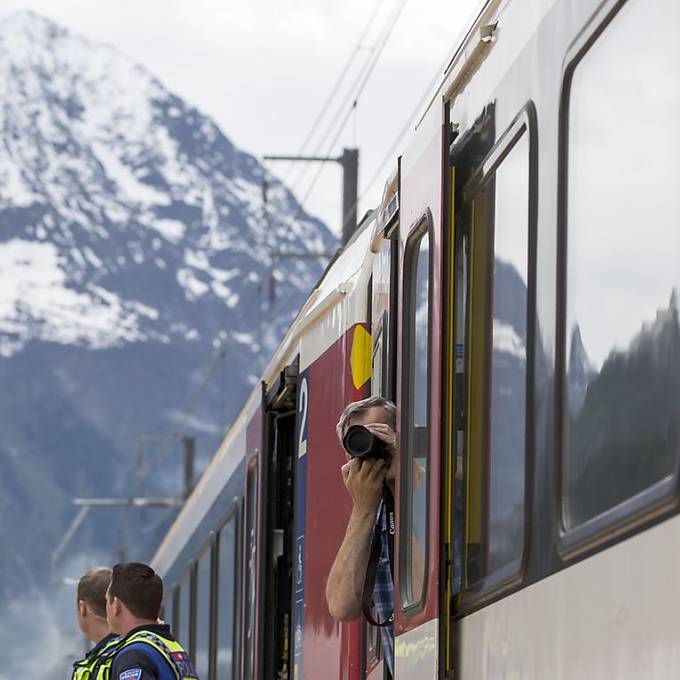 Tausende erkunden den neuen Gotthard-Basistunnel