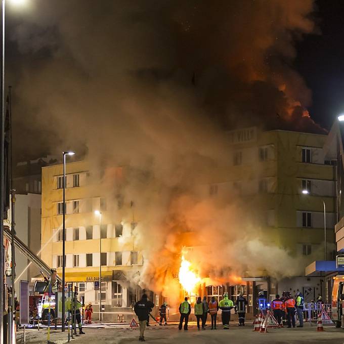 Hotel in Arosa steht in Flammen